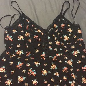 Forever 21 floral print sundress w/ POCKETS